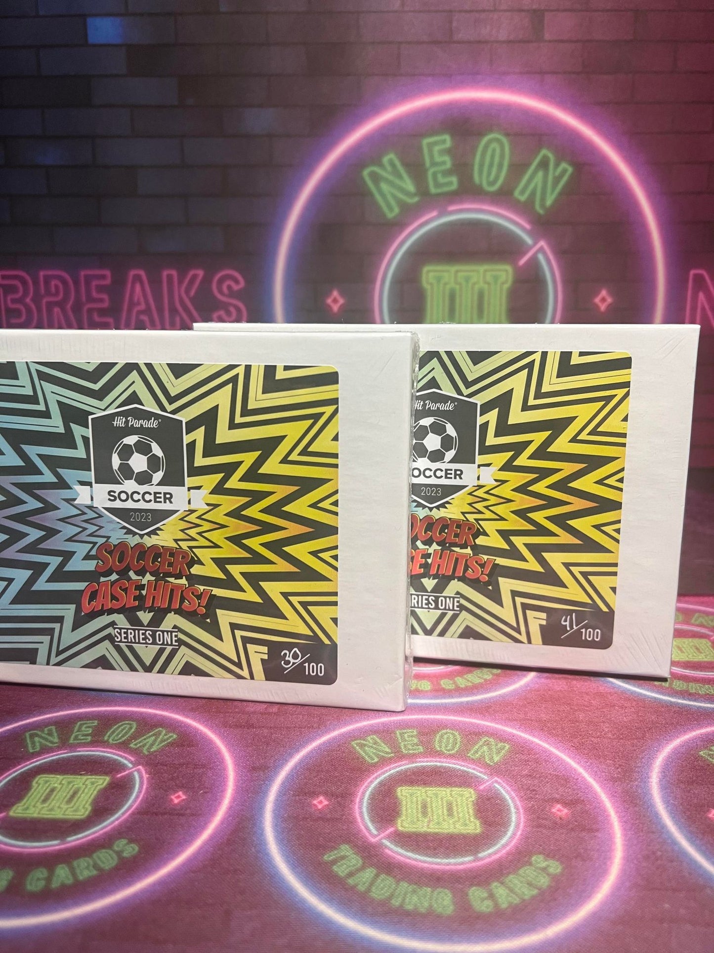 10 spot Hit Parade Case Hit Razzle Dazzle!